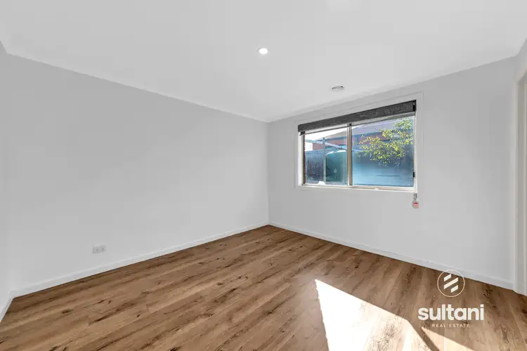 Fifth view of Homely house listing, 2 Minak Close, Narre Warren South VIC 3805