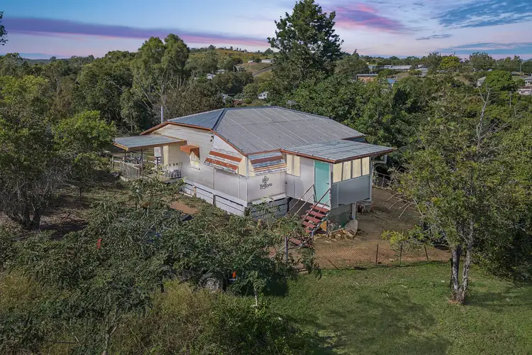 4 Roche Street, Mount Morgan QLD 4714