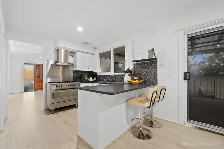 Fifth view of Homely house listing, 92 Kingsclere Avenue, Keysborough VIC 3173