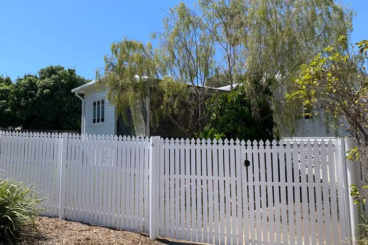 6 Lynam Street, Belgian Gardens QLD 4810