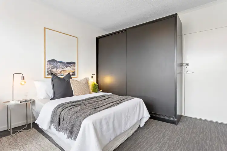 16/1 Acland Street, St Kilda VIC 3182