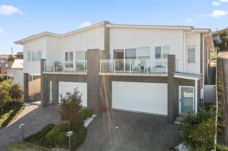15a Backhouse Road, Lake Heights NSW 2502
