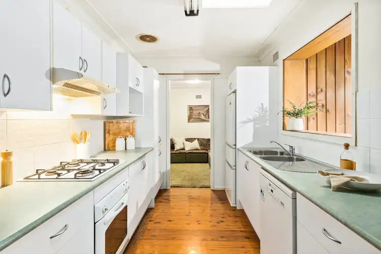 Fifth view of Homely house listing, 20 Saint Johns Avenue, Mangerton NSW 2500