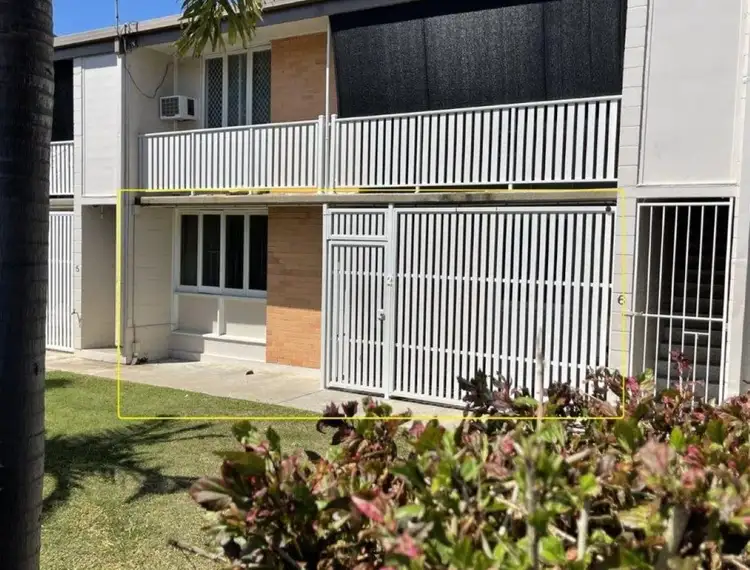 Fifth view of Homely unit listing, 2/13 Percy Street, West End QLD 4810