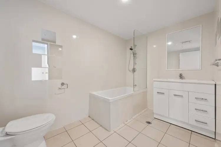 Fifth view of Homely unit listing, 6/148 Cavendish Road, Coorparoo QLD 4151