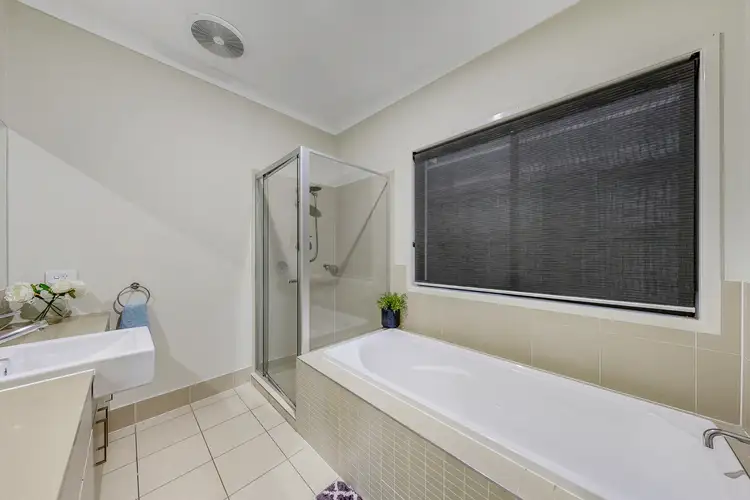 Fifth view of Homely house listing, 1 Eaton Close, North Lakes QLD 4509