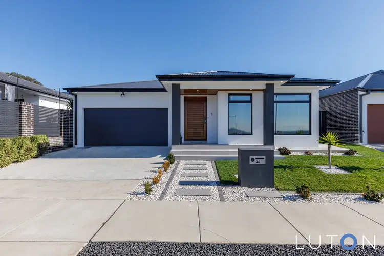 34 Thwaites Crescent, Wright ACT 2611