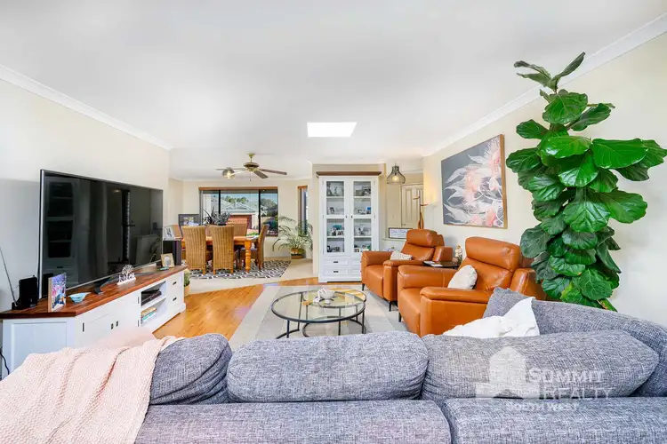 Fifth view of Homely house listing, 8 Seque Way, Dalyellup WA 6230