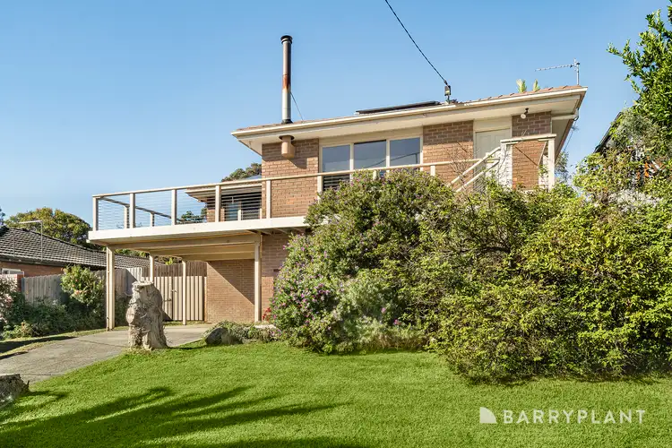 32 Alpine Boulevard, Launching Place VIC 3139