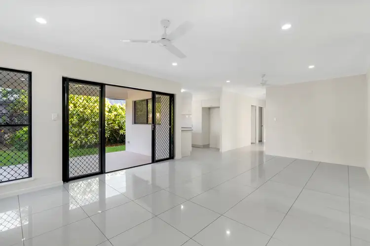Fifth view of Homely house listing, 10 Hillary Drive, Smithfield QLD 4878