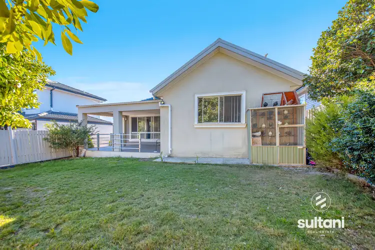 1/3 Jolly Street, Dandenong VIC 3175