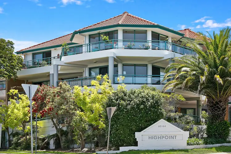 2/62-64 Bangaroo Street