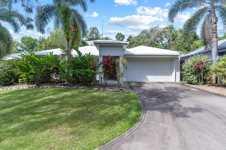 17 Aurelia Road, Palm Cove QLD 4879