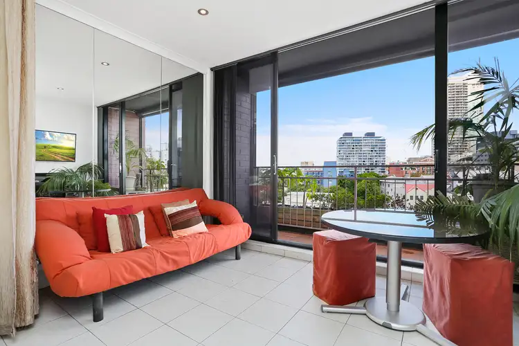 Second view of Homely studio listing, 605/5 Ward Avenue, Potts Point NSW 2011