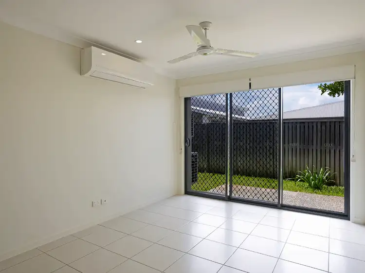 Third view of Homely semi-detached listing, 1/6 Intercept Circuit, Oonoonba QLD 4811