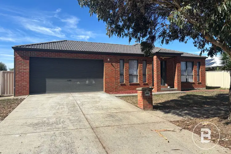 18 Robilliard Way, Sebastopol VIC 3356