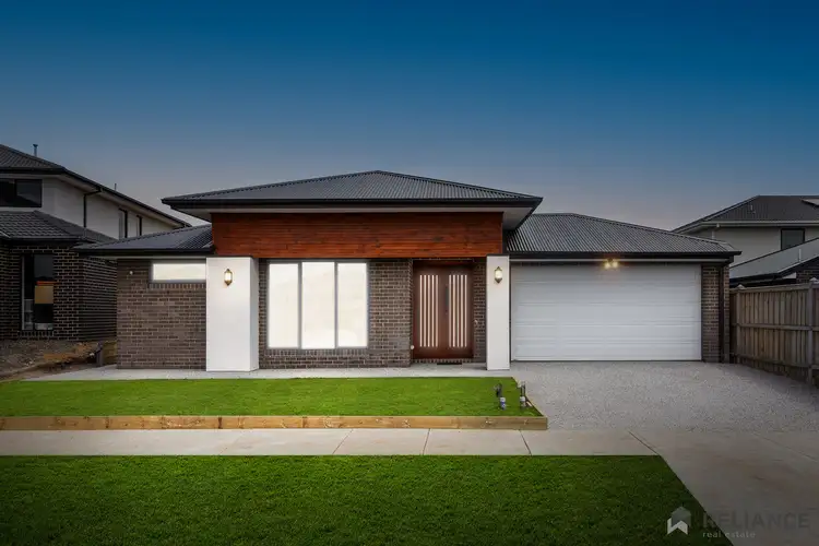 4 Separation Street, Mickleham VIC 3064