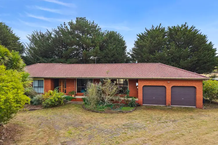117 Portland Flat Road, Gordon VIC 3345