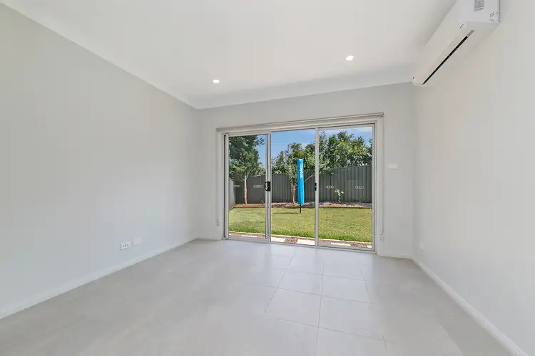 Fourth view of Homely villa listing, 7a Tathra Place, Castle Hill NSW 2154