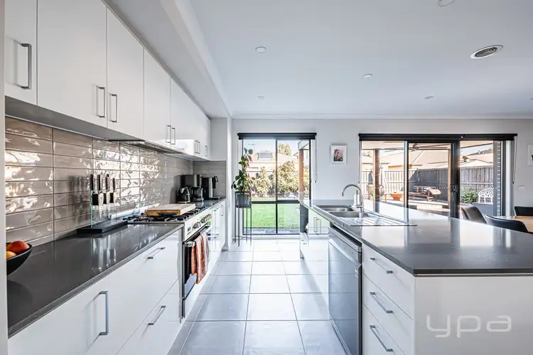 Sixth view of Homely house listing, 16 Ivy Court, Werribee VIC 3030