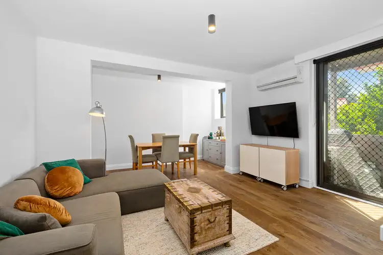 Main view of Homely apartment listing, 4/115 Chapel Street, St Kilda VIC 3182