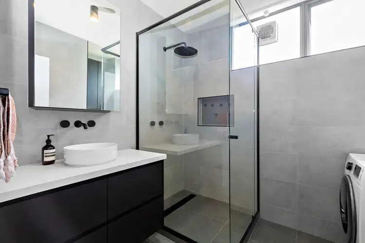 Fifth view of Homely apartment listing, 4/115 Chapel Street, St Kilda VIC 3182
