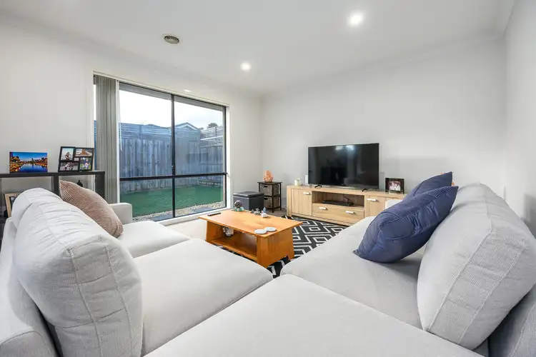 Second view of Homely unit listing, 6/9 Warrenwood Place, Langwarrin VIC 3910