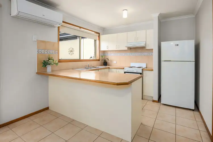 Sixth view of Homely unit listing, 2/23 Swansea Grove, Mornington VIC 3931