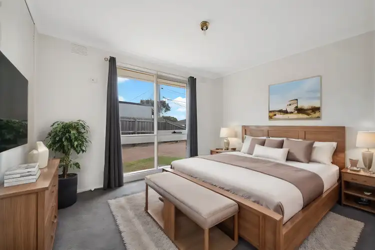 Fifth view of Homely house listing, 4 Hunter Court, Frankston VIC 3199