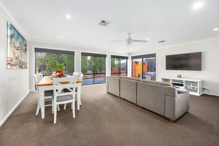 Fifth view of Homely house listing, 2 Hebe Court, Frankston North VIC 3200