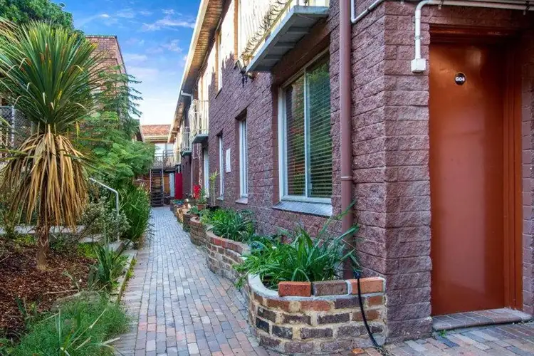 Fourth view of Homely apartment listing, 6/325 Nepean Highway, Frankston VIC 3199