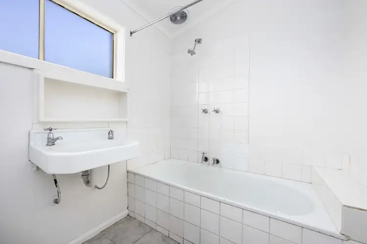 Fifth view of Homely unit listing, 2/39 Lewis Street, Frankston VIC 3199