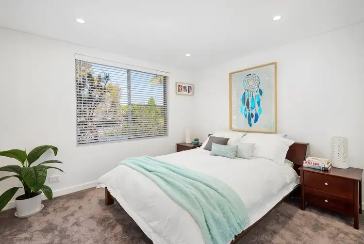 Fourth view of Homely apartment listing, 8/56 Wyadra Avenue, Freshwater NSW 2096