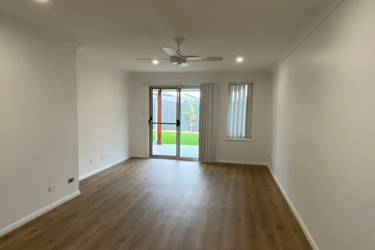 Fifth view of Homely semi-detached listing, 104 Meya Crescent, Fletcher NSW 2287