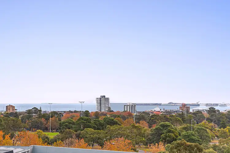 90/632 St Kilda Road, Melbourne VIC 3004