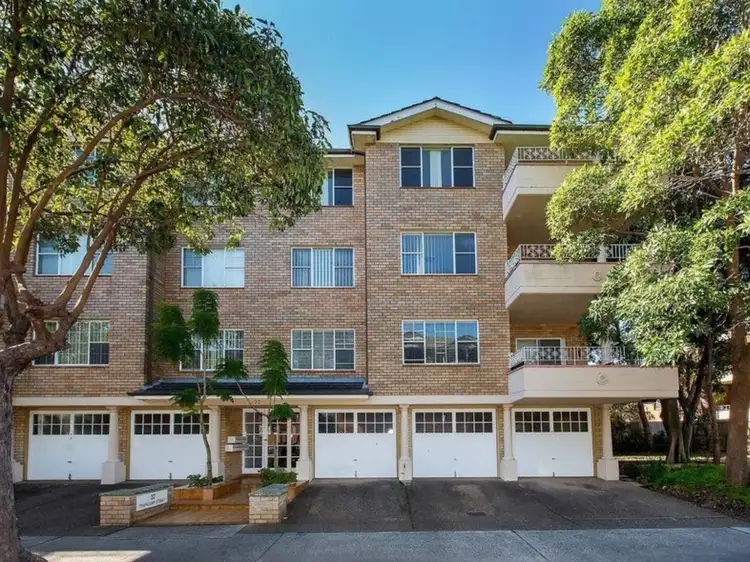 Second view of Homely apartment listing, 2/32 Trafalgar Street, Brighton-Le-Sands NSW 2216