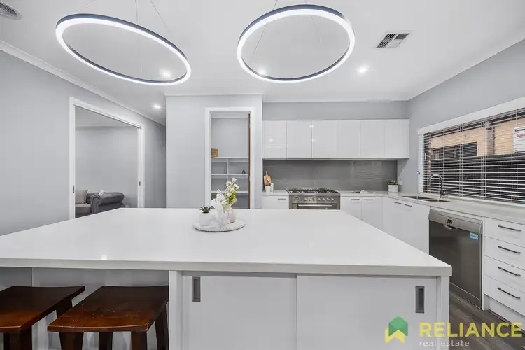 Fifth view of Homely house listing, 7 Kyeamba Circuit, Bacchus Marsh VIC 3340