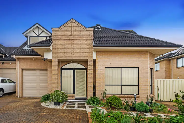 3/70-72 Waterloo Road, Greenacre NSW 2190