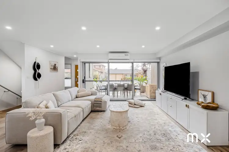 Main view of Homely townhouse listing, 1/261-263 Farmborough Road, Farmborough Heights NSW 2526