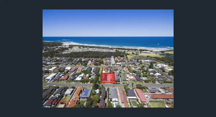 Main view of Homely unit listing, 4/37 Carroll Road, East Corrimal NSW 2518