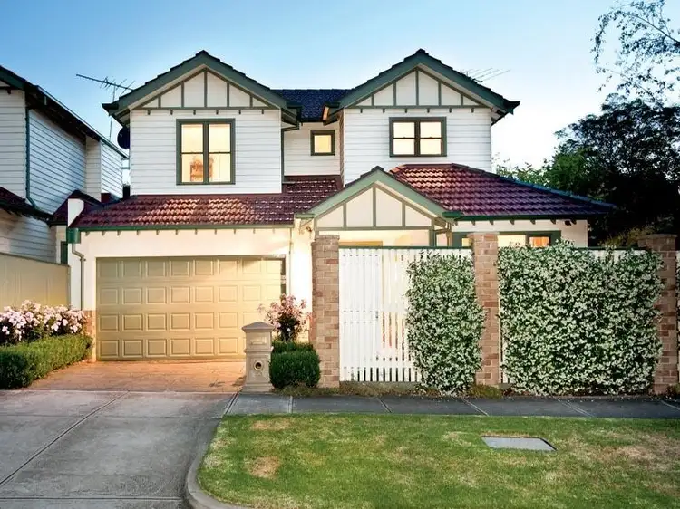 33 Avelin Street, Hampton VIC 3188