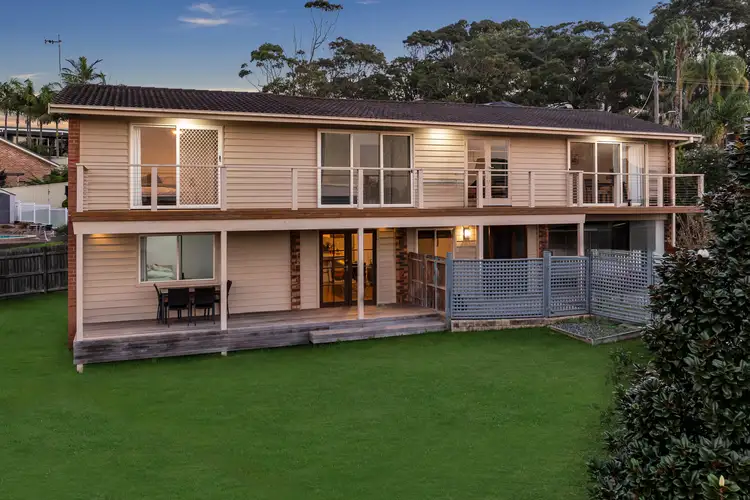 20 Vista Parade, Bateau Bay NSW 2261