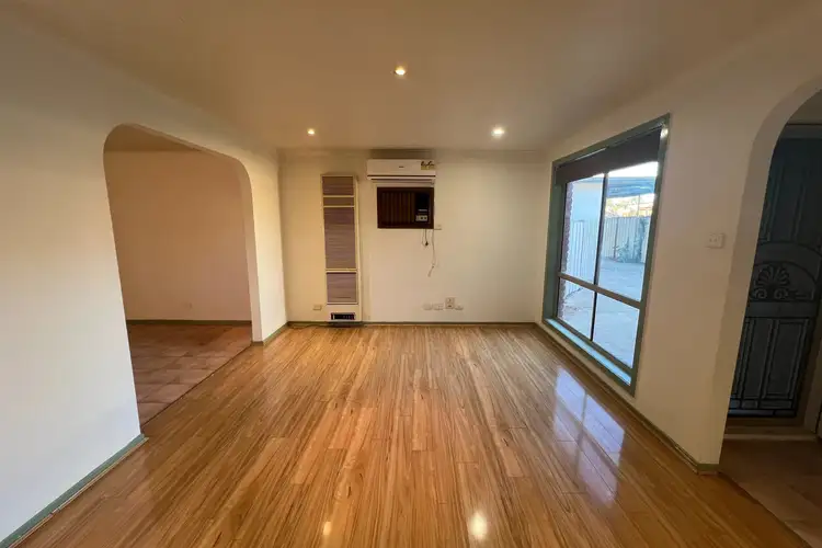 Third view of Homely unit listing, 2/71 Henry Street, St Albans VIC 3021