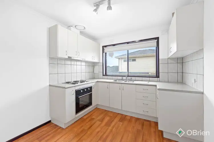 3/25 Charles Street, St Albans VIC 3021