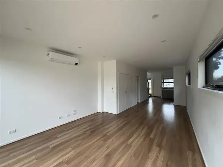 Fifth view of Homely townhouse listing, 2/43 Eumarella Street, Tullamarine VIC 3043