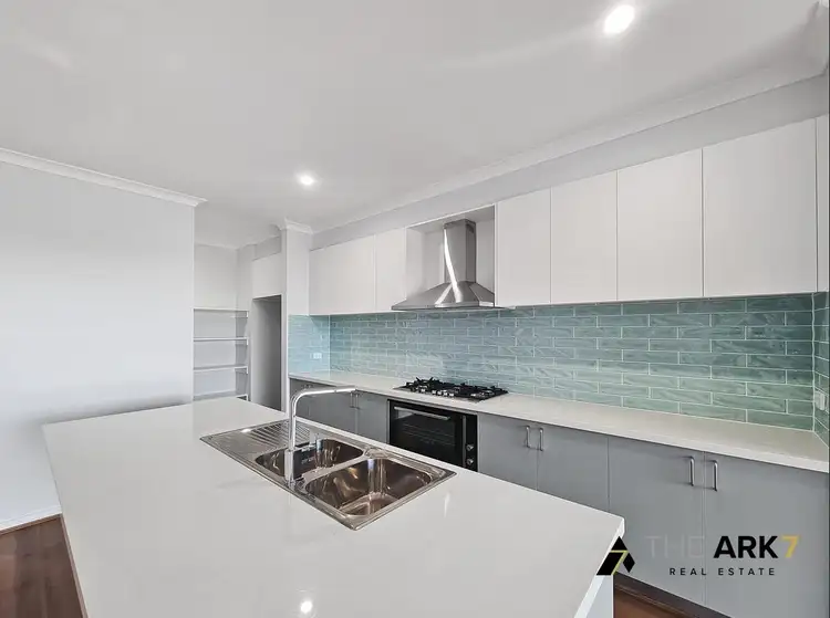 3 Boston Avenue, Thornhill Park VIC 3335
