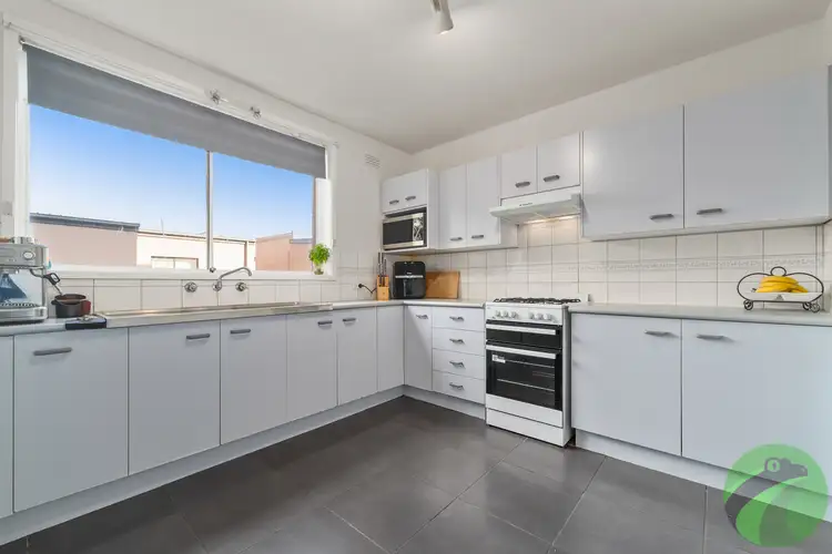 Fifth view of Homely apartment listing, 4/283 Nepean Highway, Seaford VIC 3198