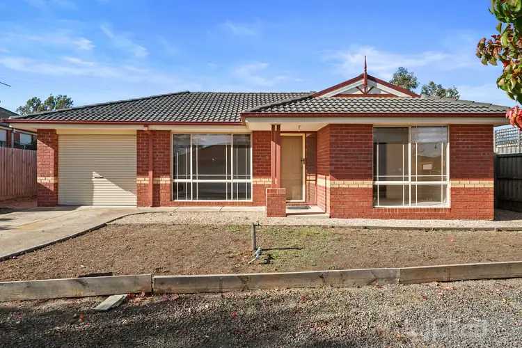 20 Staton Crescent, Melton West VIC 3337