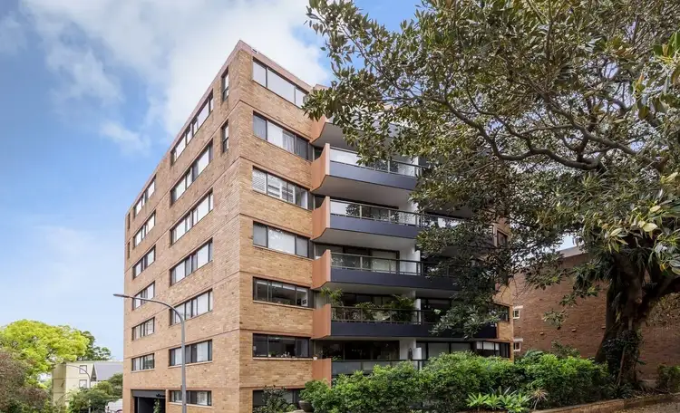 20/53-55 Elizabeth Bay Road