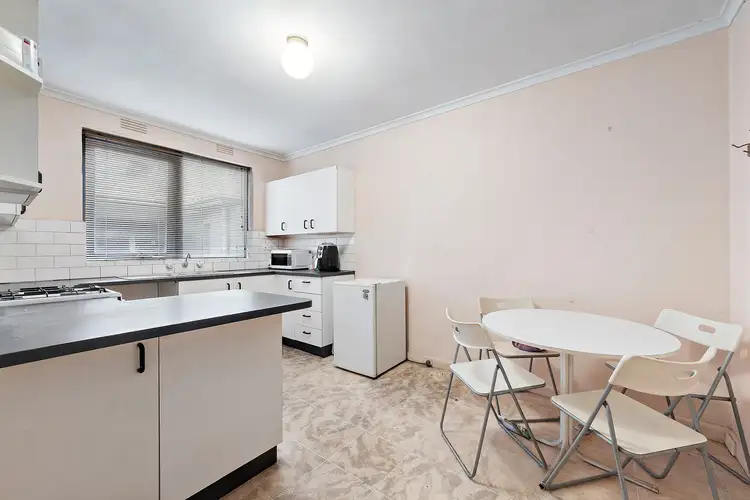 Third view of Homely apartment listing, 6/174 Barkly Street, St Kilda VIC 3182